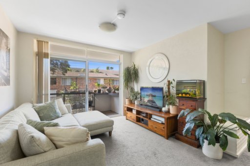 16/9 Stuart Street Collaroy